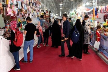 ارائه هشتاد درصدی کالا‌های ایرانی در نمایشگاه بازگشایی مدارس در بندرعباس
