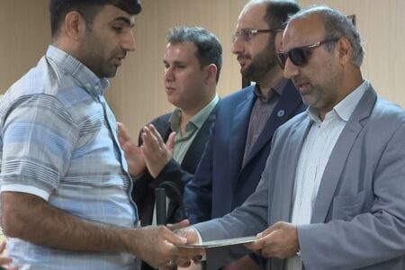 تجلیل از ۲۰ روشندل نخبه هرمزگانی