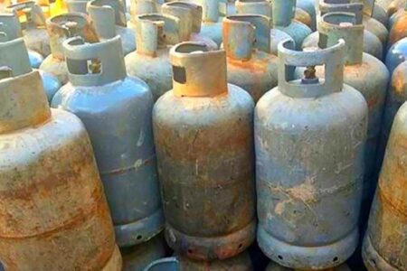 گلایه شهروندان از نحوه عرضه سیلندرگاز خانگی در بندرعباس