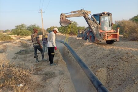 مدیرعامل آبفای هرمزگان مطرح کرد: پیشرفت ۵۰ درصدی پروژه آبرسانی ۵ روستای كوشكنار پارسیان