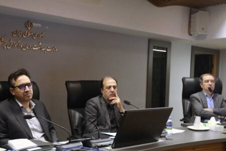 در نشست هیأت امنای دانشگاه علوم پزشکی هرمزگان مطرح شد؛ تأکید بر شتاب بخشی به پروژه های عمرانی و ارتقای عدالت درسلامت