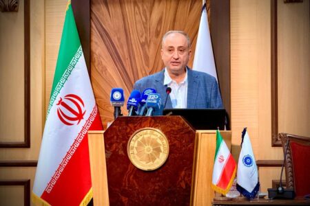 رئیس اتاق بازرگانی هرمزگان در سی‌وچهارمین نشست هیأت نمایندگان اتاق ایران؛  جنوب، چشم‌انتظار ترحم نیست؛ چشم‌انتظار تصمیم است
